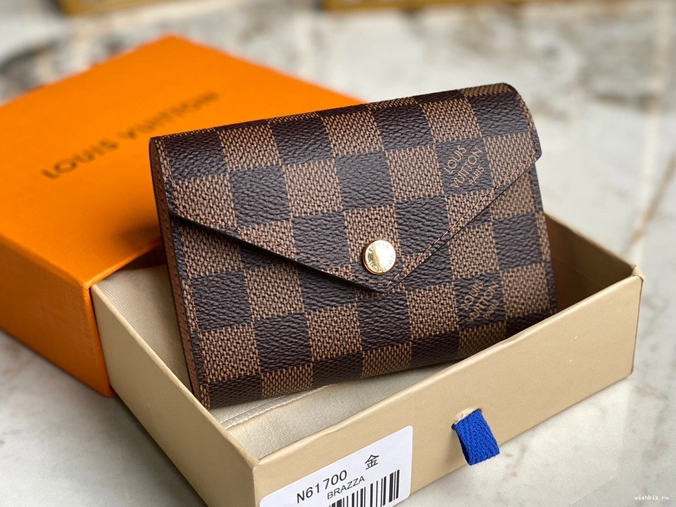 WIS VICTORINE Vuitton Wallet Louis 0208